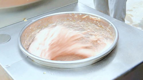 商用全自動化慢速制冷肉丸加工機器 重塑水產品冷凍加工新標桿